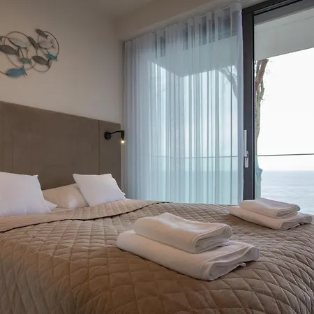 Hevenia 7 Appartement *