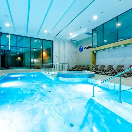 Lägenhet Hevenia 7 *