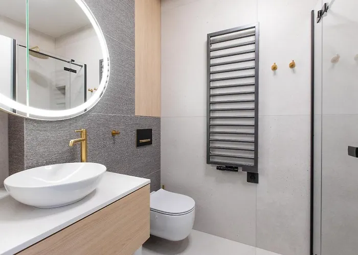 Apartament Hevenia 7 *